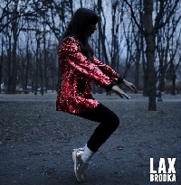 Monika Brodka – „Dancing Shoes (KAMP!&nbsp;Remix)”