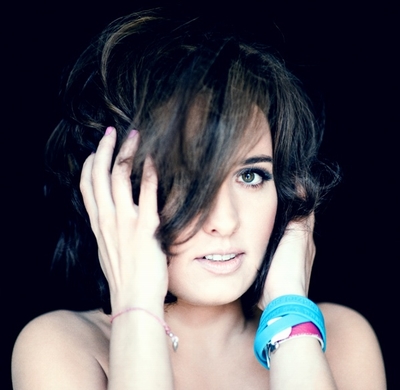 Mika Urbaniak – „Follow You”&nbsp;(video)