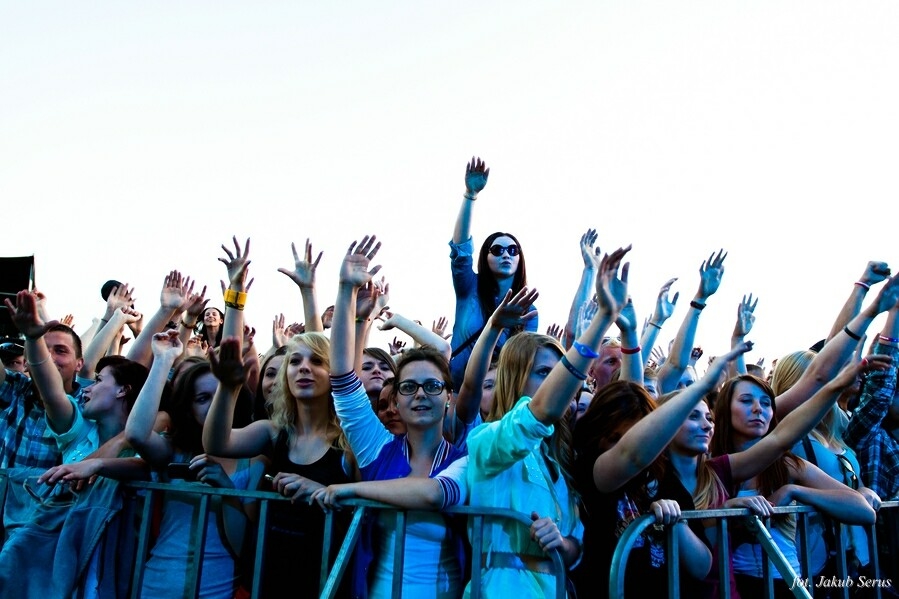 Krótka piłka #227: Płyty, które warto przypomnieć sobie przed Juwenaliami Tarnowskimi&nbsp;2014