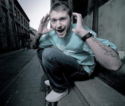 Posłuchaj: Rozbójnik Alibaba & Jan Borysewicz feat. Onar „Dożylnie”