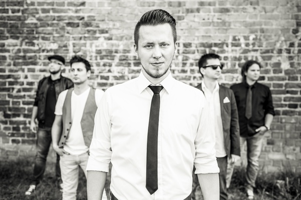 Mini trasa zespołu&nbsp;Oversoul