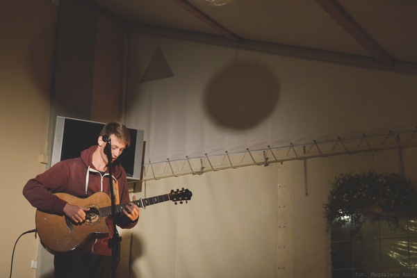 Zobacz trailer klipu do utworu „Kiedy”