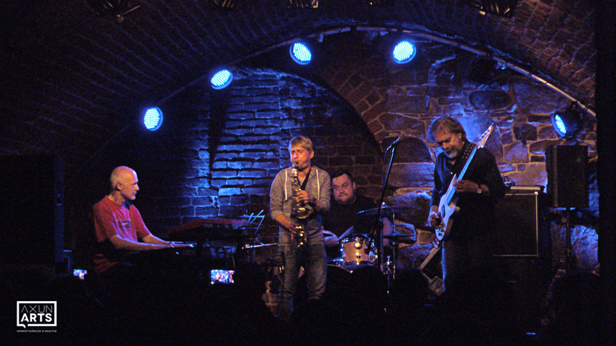 Relacja/Wideo: Krzysztof Ścierański New Quartet w Piwnicach TCK (25.09.2015 r.,&nbsp;Tarnów)