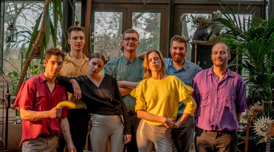 Posłuchaj: New People „Lucky&nbsp;One”