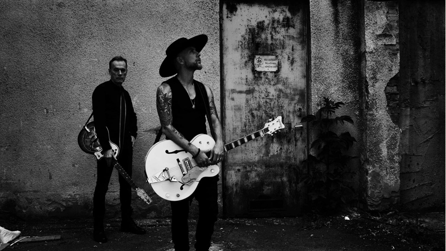 „Zapraszamy do naszego kościoła”. Seria koncertów Me And That&nbsp;Man