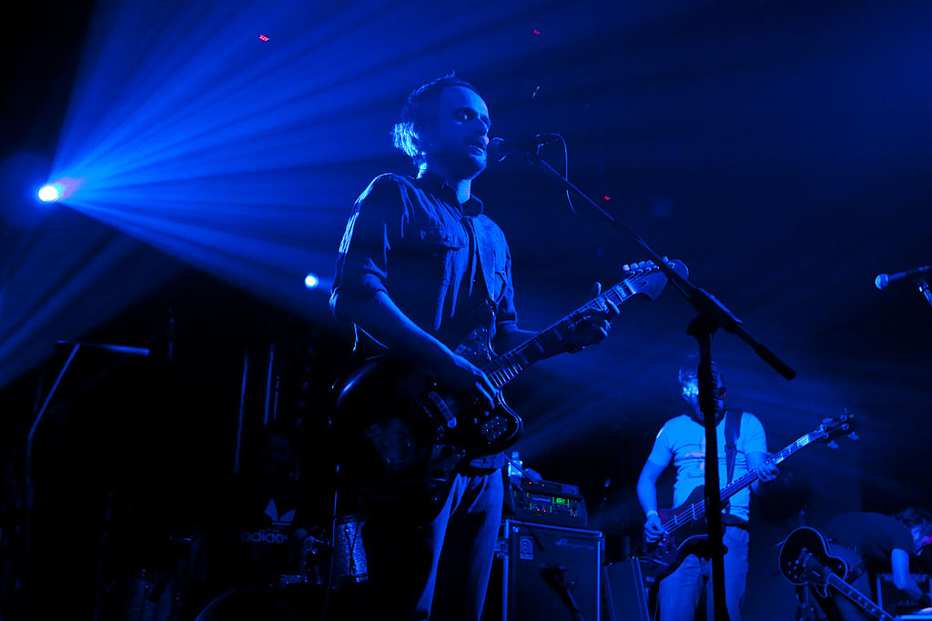 Gold Song #489: „Długość dźwięku samotności”