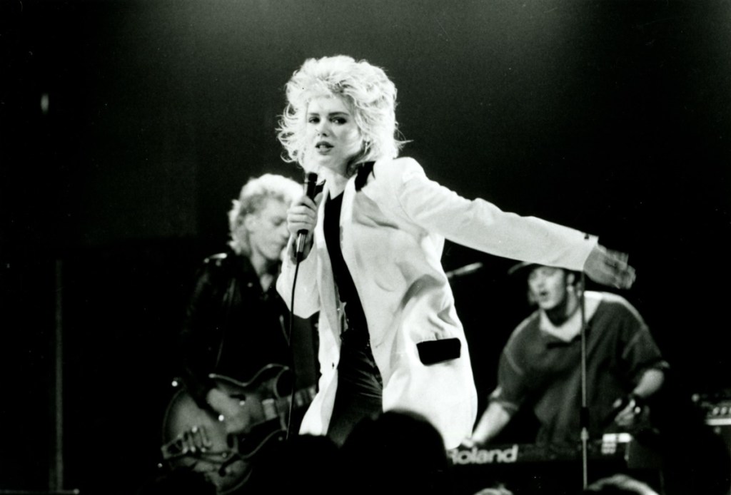 Gold Song #493: „You Keep Me Hangin’&nbsp;On”