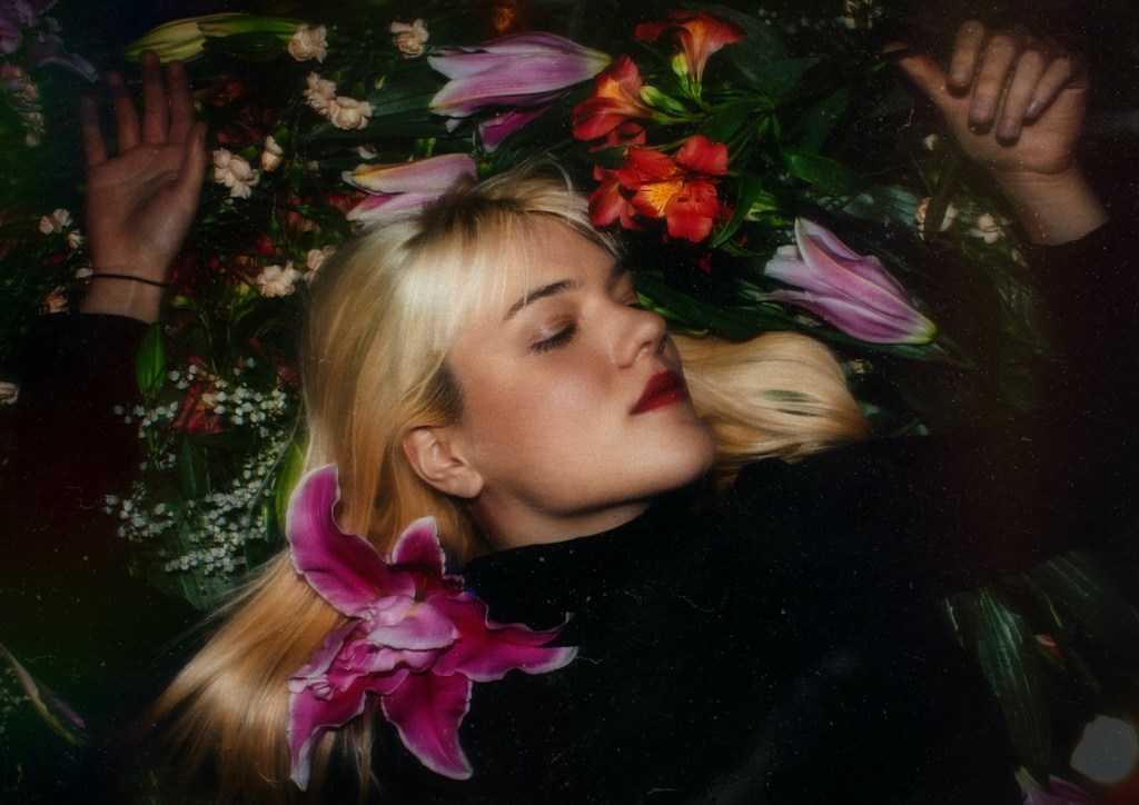 „Nasza zupełnie nowa odsłona muzyczna”. Helaine Vis prezentuje premierowe&nbsp;nagranie