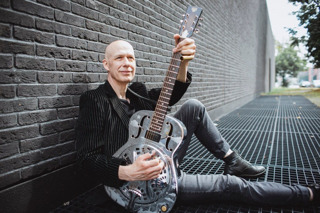 Romek Puchowski vel Puhovsky zagra pomimo pandemii. Oczywiście&nbsp;online